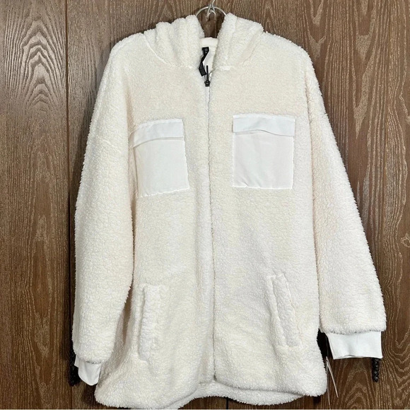 Gaiam Jackets & Blazers - Gaiam NWT Women's Sweater Hoodie XXL Cozy Soft Long Sleeve Hooded Sweater Jacket
